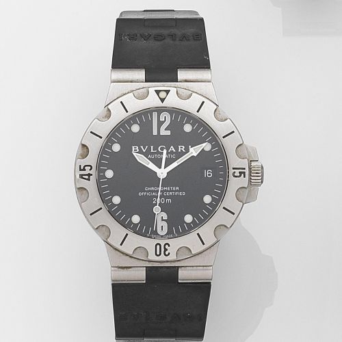 Bulgari. A stainless steel automatic calendar wristwatch