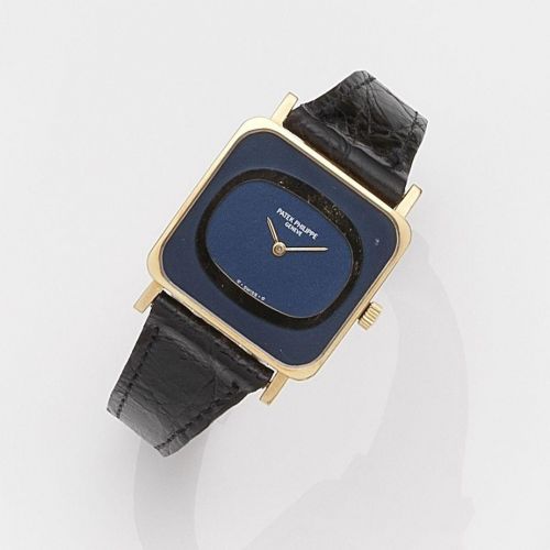 Patek Philippe. A lady's 18k gold manual wind wristwatch