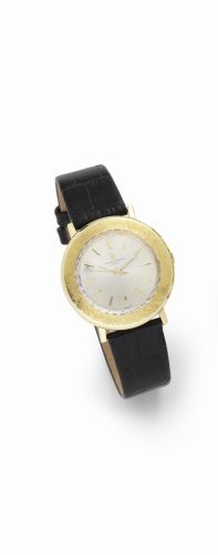 Vacheron Constantin. An 18K gold manual wind wristwatch