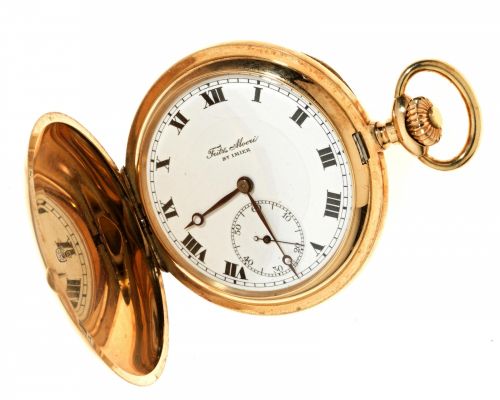 Moeris. A 14K gold keyless wind full hunter pocket watch