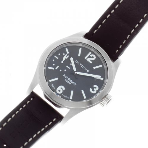 Glycine Incursore. A stainless steel manual wind wristwatch