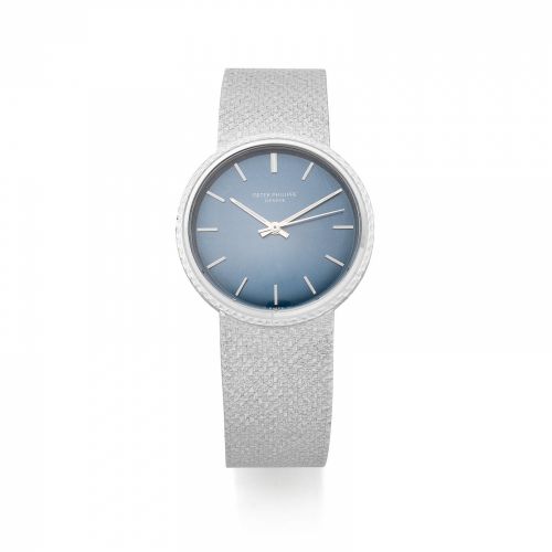 Patek Philippe. An 18K white gold automatic bracelet watch