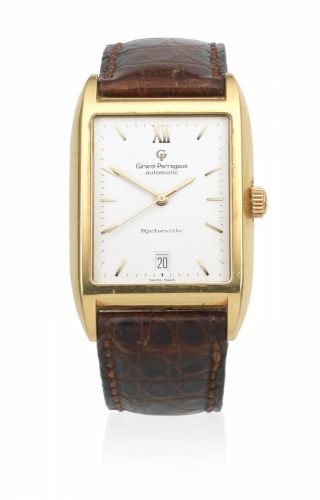 Girard Perregaux. An 18K gold automatic calendar wristwatch