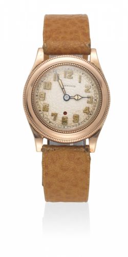 Harwood. A 9K gold automatic wristwatch