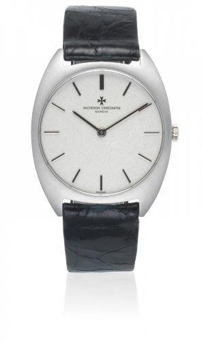 Vacheron Constantin. An 18K white gold manual wind tonneau form wristwatch