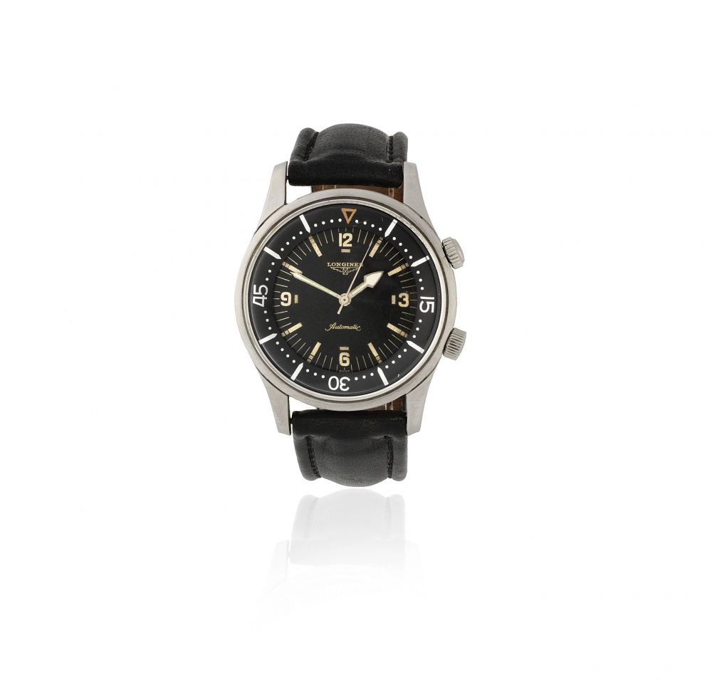Longines. A stainless steel automatic divers wristwatch