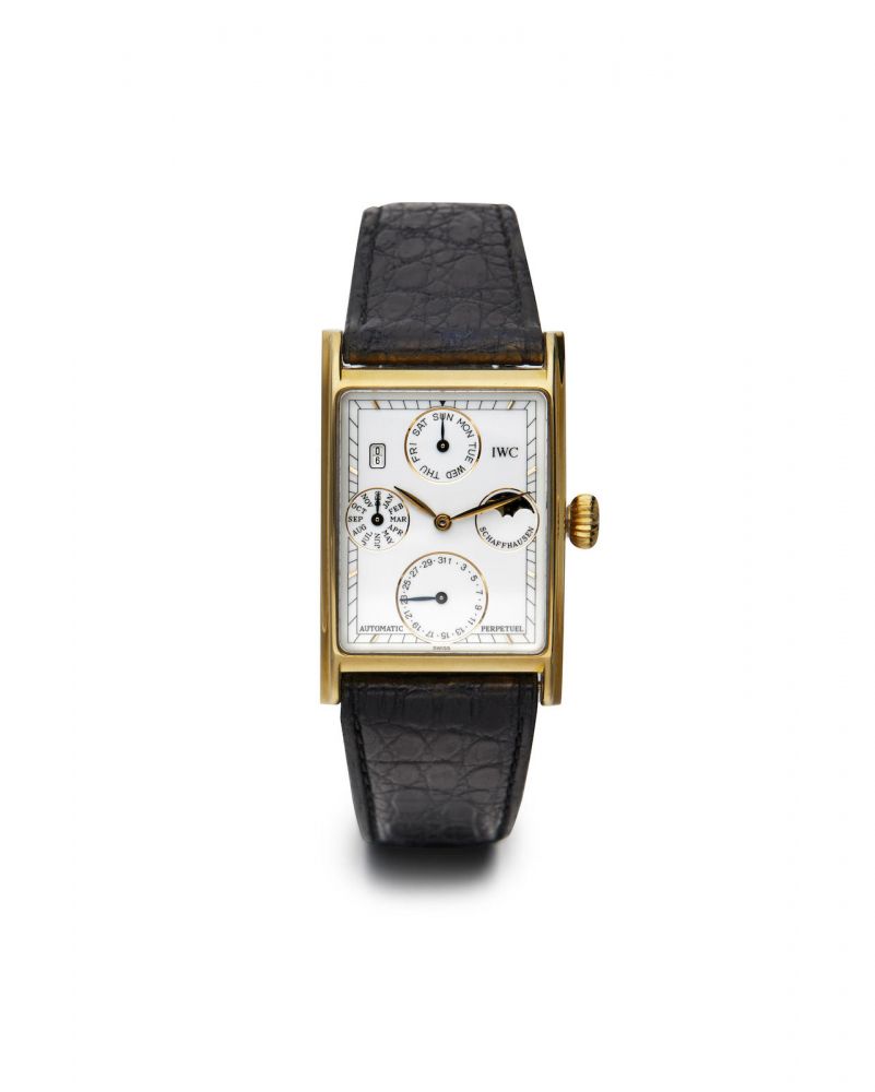 IWC | Novecento, A Yellow Gold Rectangular Perpetual Calendar Wristwatch with date and Digital Year Indication, circa 1990