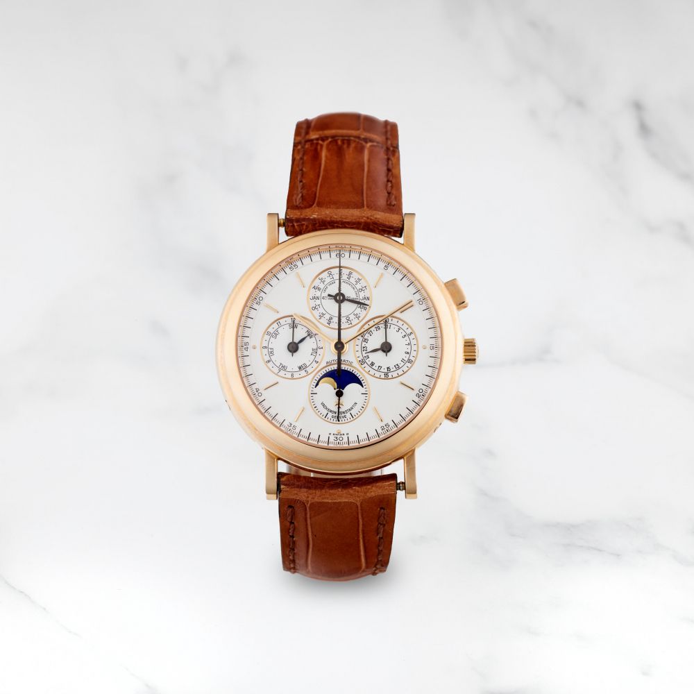 VACHERON CONSTANTIN. CHRONOGRAPHE BRACELET EN OR JAUNE 18K (750) AVEC CALENDRIER PERPETUEL ET PHASES DE LUNE