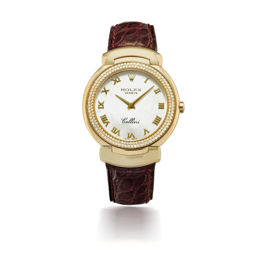 ROLEX. MONTRE BRACELET DE DAME EN OR BLANC 18K (750) SERTIE DE DIAMANTS CADRAN NACRE MOUVEMENT QUARTZ