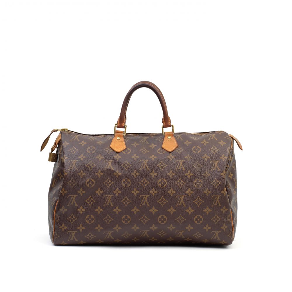 LOUIS VUITTON: A MONOGRAM SPEEDY 40