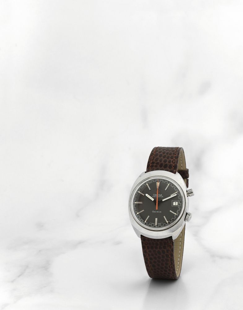 Omega. Chronographe bracelet en acier avec date mouvement mecanique