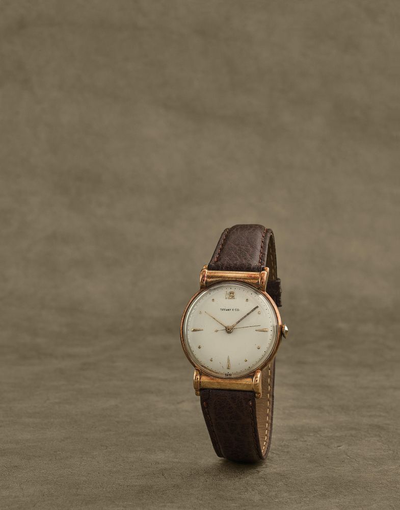 Doxa pour Tiffany Co. Montre bracelet en or jaune 14K (585) avec anses debordantes mouvement mecanique