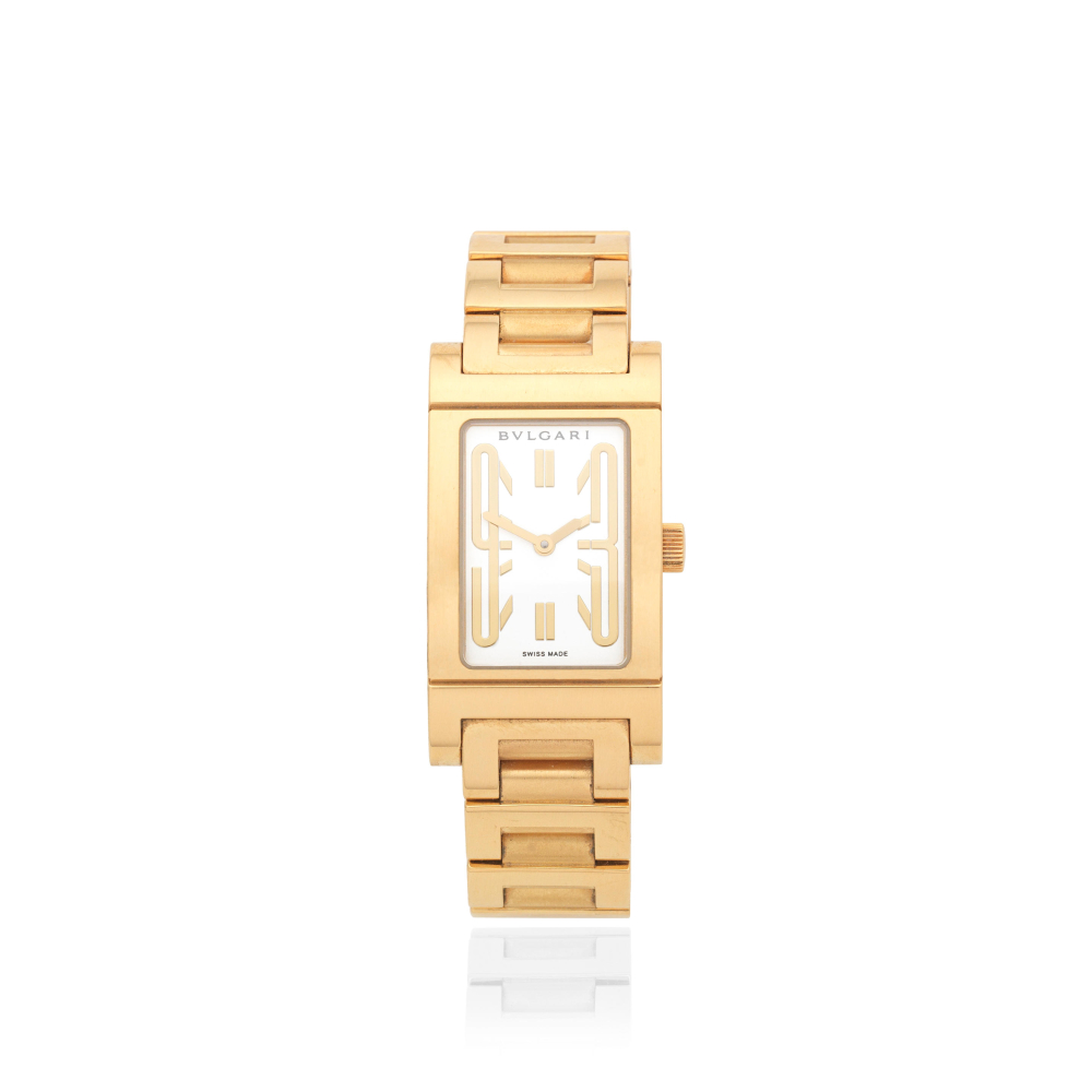 Bulgari. An 18K gold quartz bracelet watch