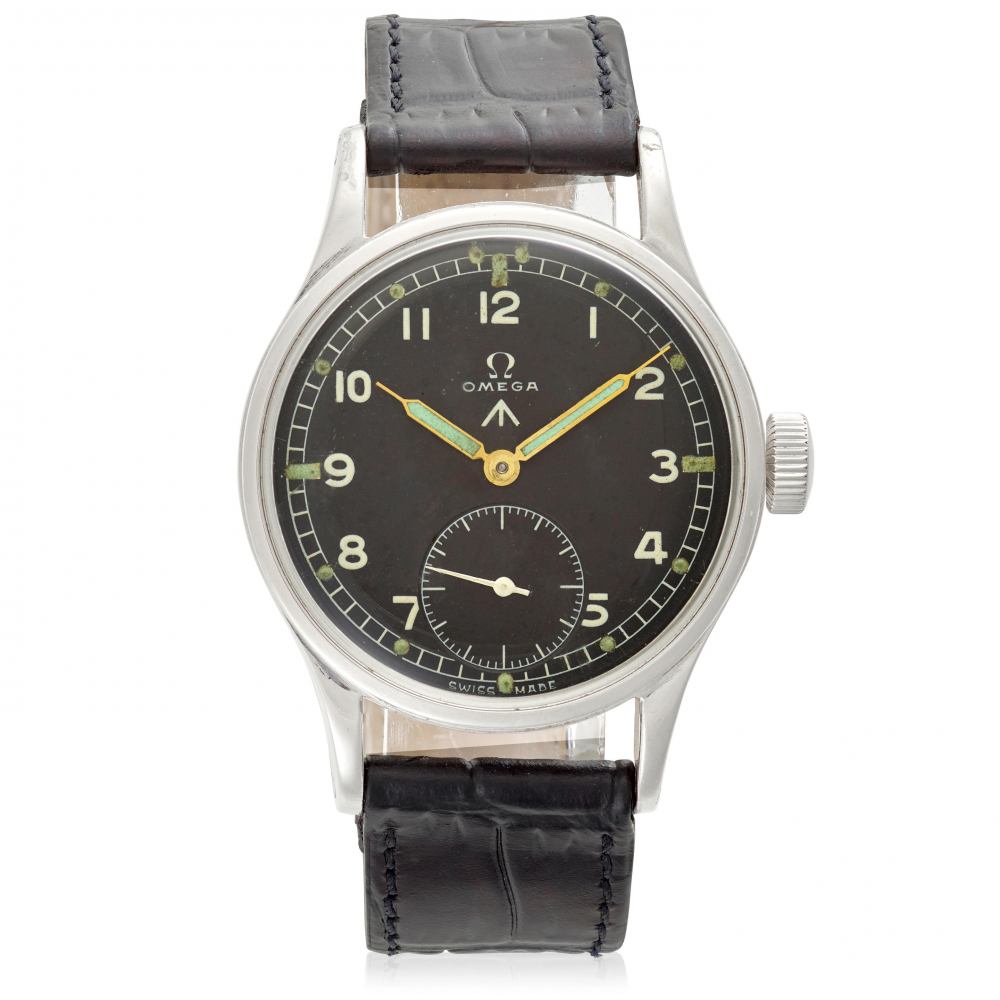 OMEGA. A STAINLESS STEEL MANUAL WIND BRITISH MILITARY ISSUE WRISTWATCH