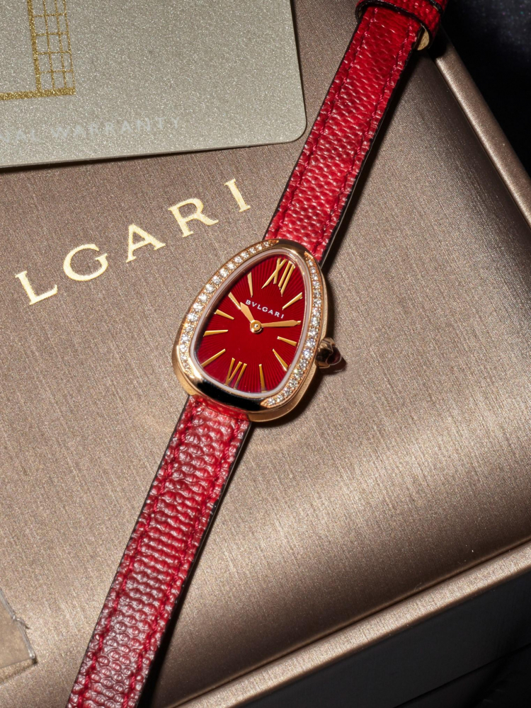 BVLGARI | SERPENTI, A NEW OLD STOCK LADY'S PINK GOLD AND DIAMOND-SET WRISTWATCH, CIRCA 2017