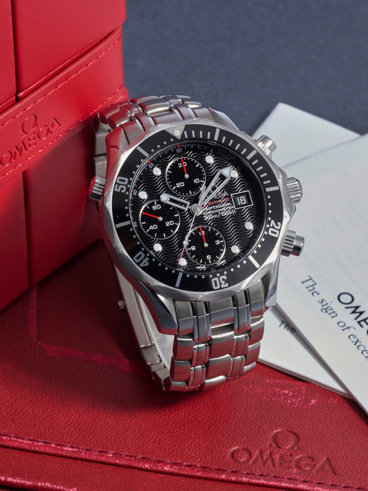 OMEGA | SEAMASTER DIVER 300M CHRONOGRAPH, REF.213.30.42.40.01.001, A STAINLESS STEEL CHRONOGRAPH BRACELET WATCH WITH DATE, CIRCA 2010