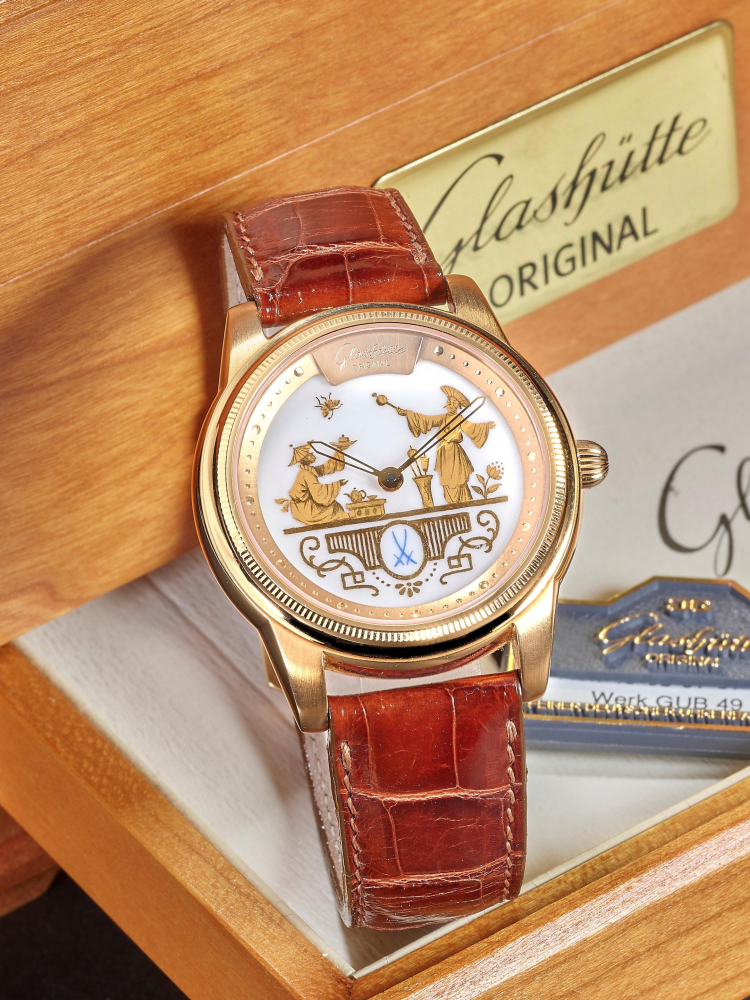 GLASHÜTTE ORIGINAL | 1845 KLASSIK MEISSEN, A LIMITED EDITION PINK GOLD WRISTWATCH WITH MEISSEN PORCELAIN DIAL, CIRCA 1998