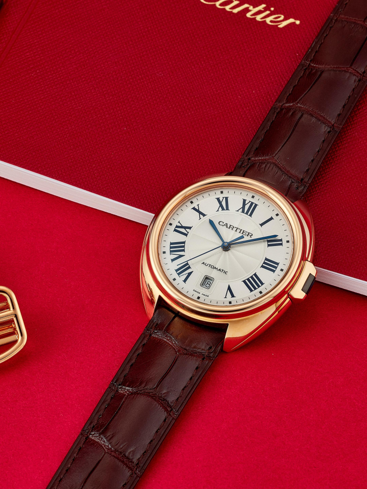 CARTIER | CLÉ DE CARTIER, REF.WGCL0019, A NEW OLD STOCK PINK GOLD WRISTWATCH WITH DATE, CIRCA 2015