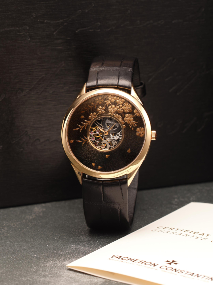 VACHERON CONSTANTIN | MÉTIERS D'ART, REF.33222/000R-9701, A NEW OLD STOCK PINK GOLD WRISTWATCH WITH MAKI-E LACQUER DIAL, CIRCA 2014