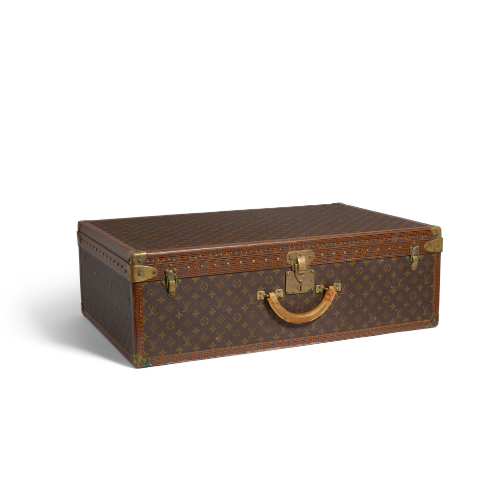 LOUIS VUITTON: ALZER 80 MONOGRAM TRUNK