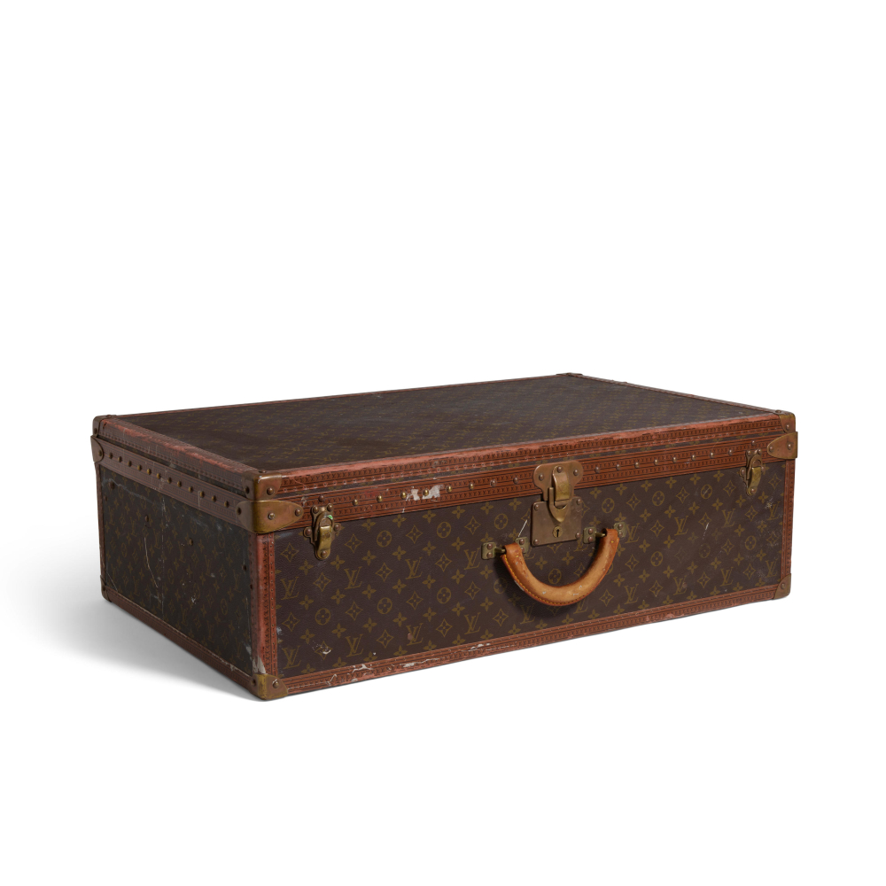 LOUIS VUITTON: ALZER 80 MONOGRAM TRUNK