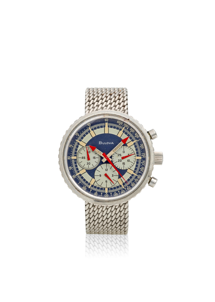 BULOVA. A STAINLESS STEEL MANUAL WIND CHRONOGRAPH BRACELET WATCH