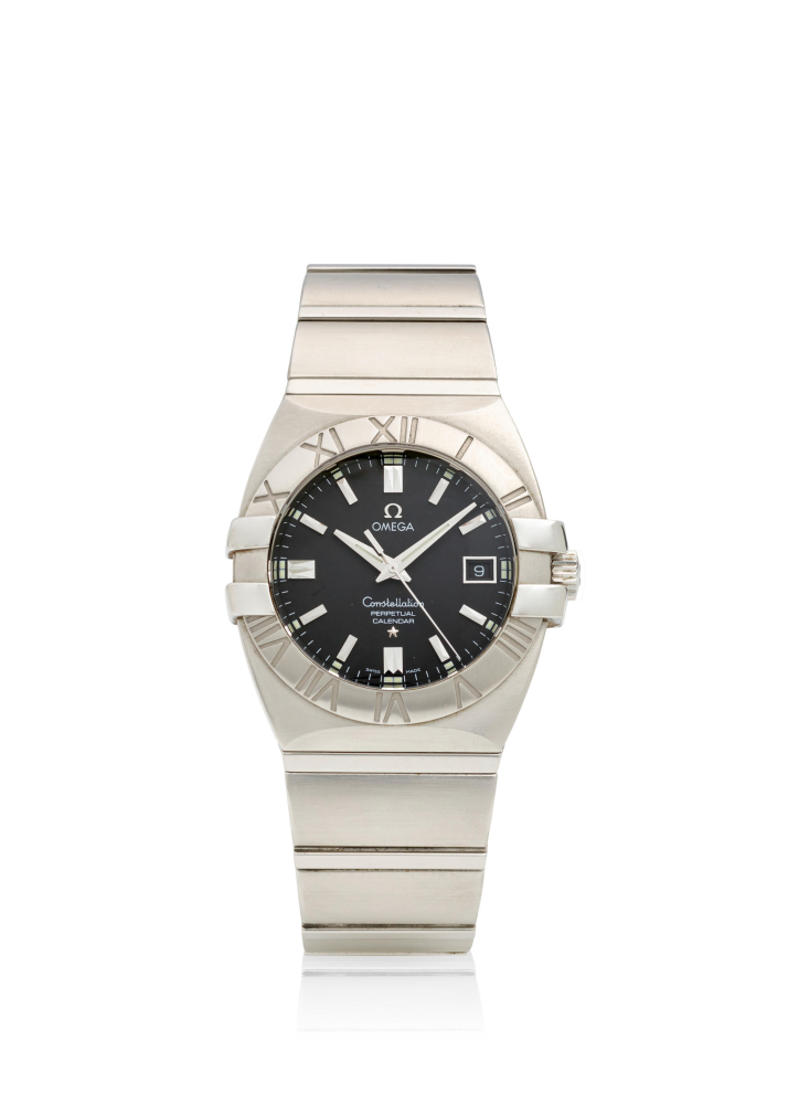 [NO RESERVE] OMEGA. A STAINLESS STEEL QUARTZ CALENDAR BRACELET WATCH