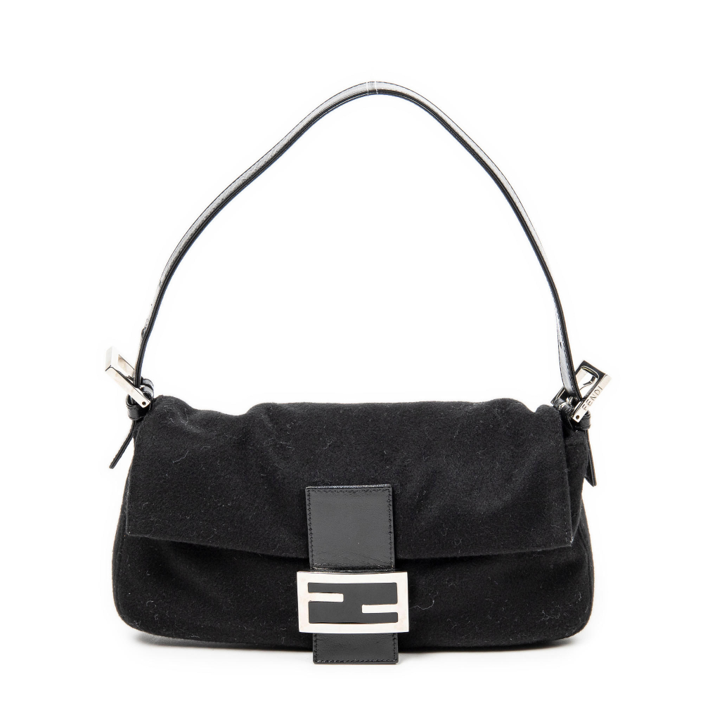 FENDI. Sac "Baguette" en toile lainage noir.