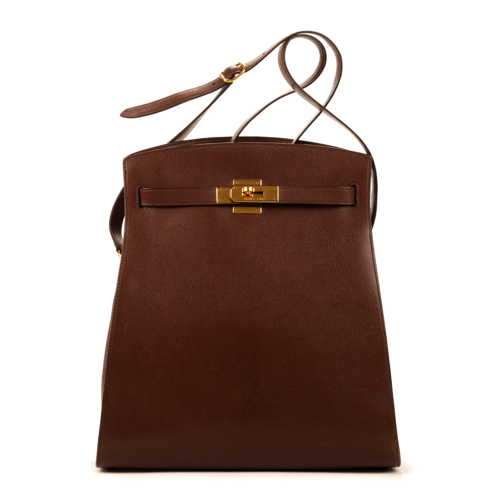 HERMES Paris, année 1991. Sac "Kelly Sport" en veau Epsom brulée.