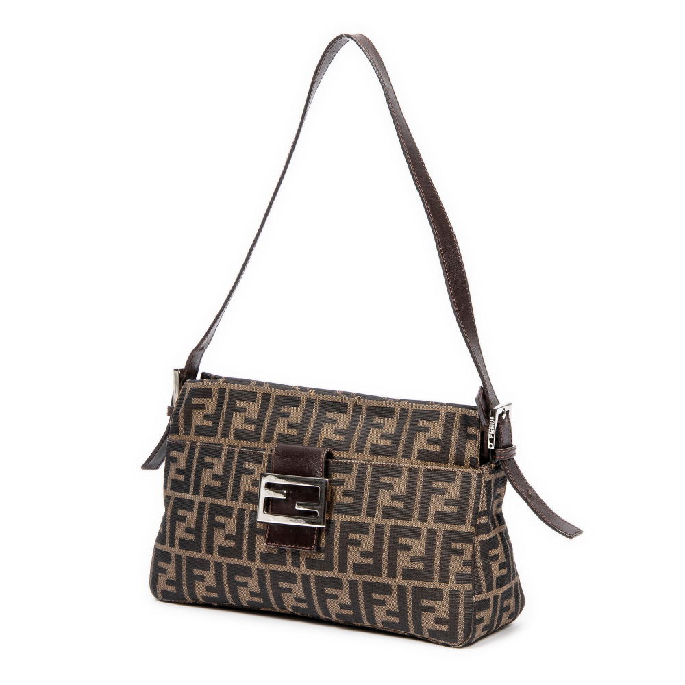 FENDI. Sac "Baguette Zip" en toile FF marron.