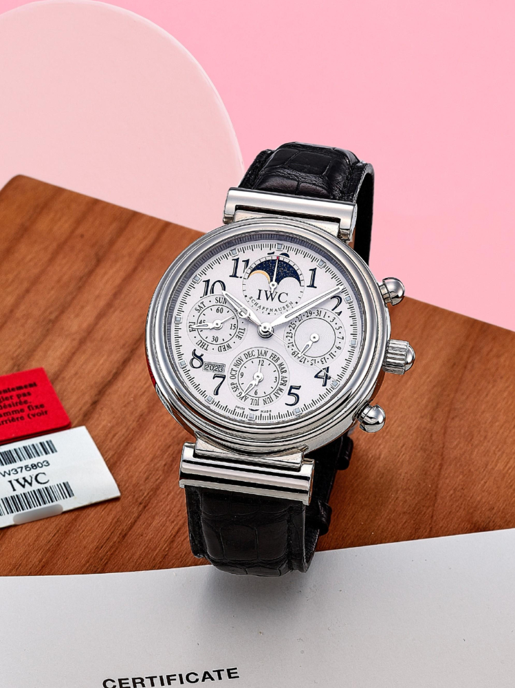 IWC | DA VINCI PERPETUAL CALENDAR, REF.375803, A STAINLESS STEEL PERPETUAL CALENDAR CHRONOGRAPH WRISTWATCH WITH MOON PHASES AND 4-DIGIT YEAR DISPLAYS, CIRCA 2005