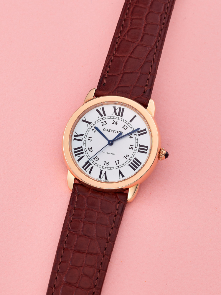 CARTIER | RONDE SOLO DE CARTIER, REF.3979, A NEW OLD STOCK PINK GOLD AND STAINLESS STEEL WRISTWATCH, CIRCA 2020