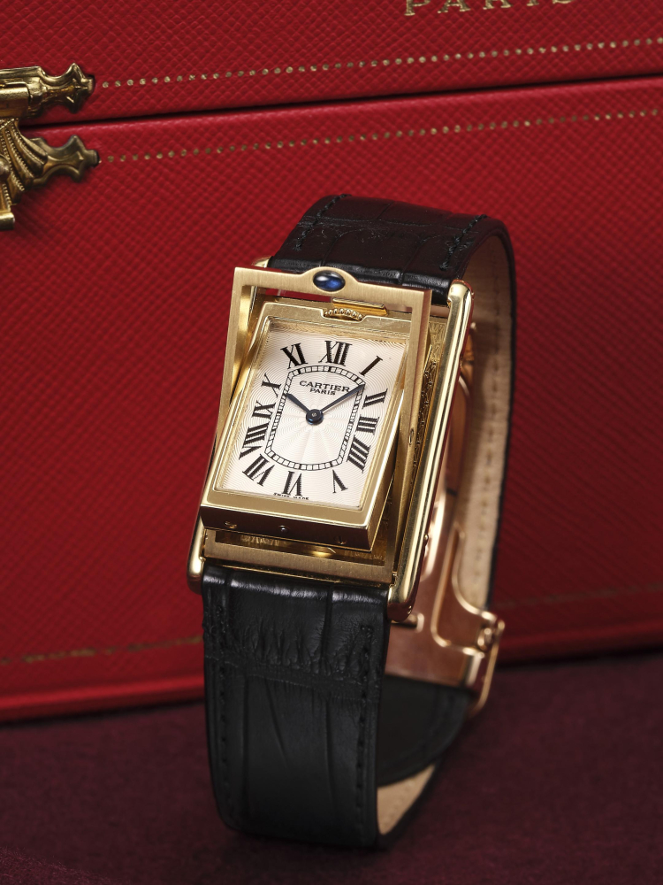 CARTIER | COLLECTION PRIVÉE CARTIER PARIS - BASCULANTE, REF.2499C, A RARE YELLOW GOLD REVERSIBLE WRISTWATCH, CIRCA 2005