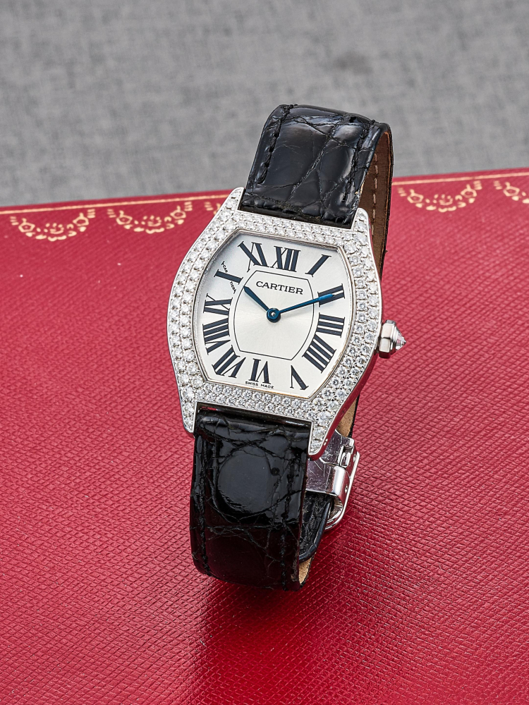 CARTIER | TORTUE, REF.2644, A WHITE GOLD AND DIAMOND-SET WRISTWATCH, CIRCA 2000