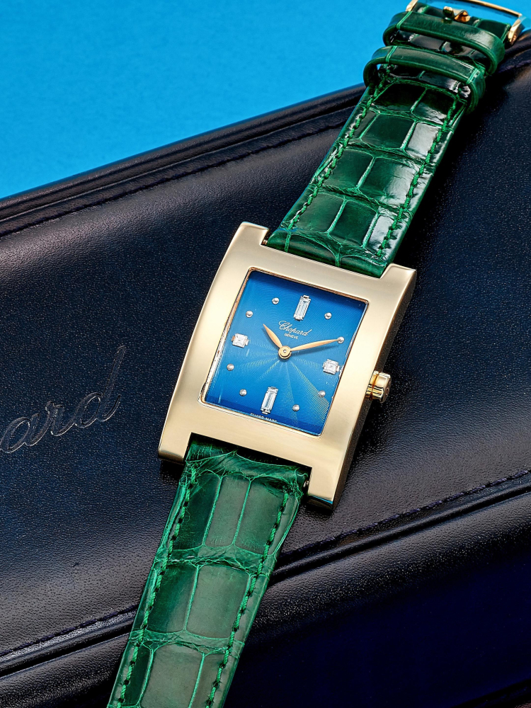CHOPARD | YOUR HOUR, REF.16/3449, A YELLOW GOLD WRISTWATCH WITH DIAMOND-SET INDEXES, CIRCA 2000