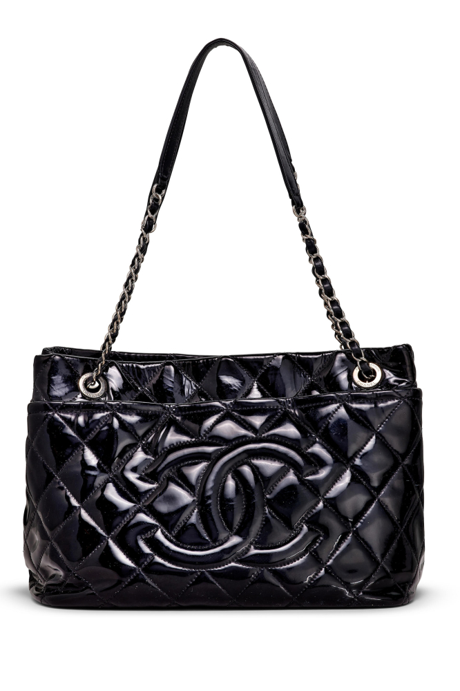 CHANEL: BLACK QUILTED PATENT TIMELESS CC LOGO  SHOPPER TOTE BAG WITH SILVER TONED HARDWARE 2012-2013