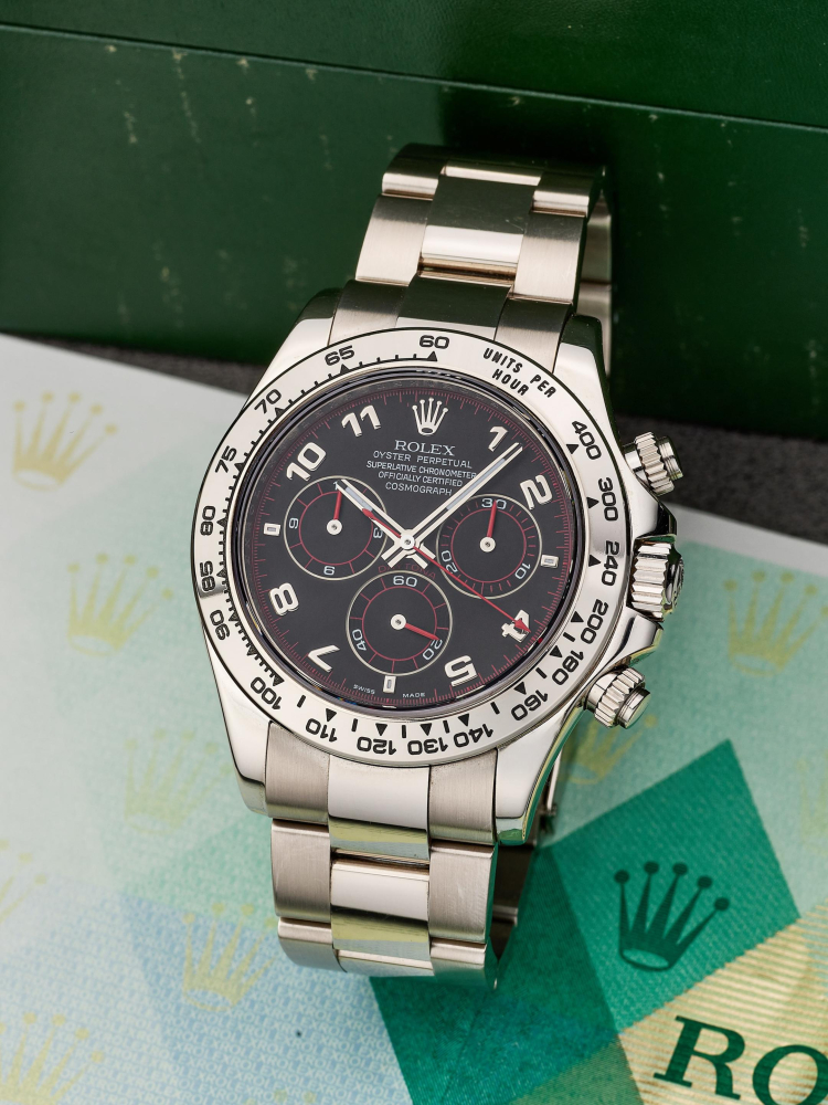 ROLEX | COSMOGRAPH DAYTONA, REF.116509, A WHITE GOLD CHRONOGRAPH BRACELET WATCH WITH RACE DIAL, CIRCA 2005