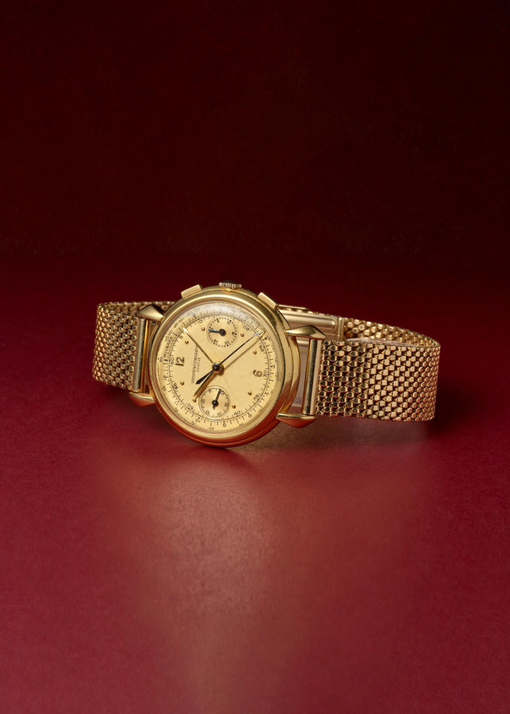 VACHERON CONSTANTIN. A RARE AND ATTRACTIVE 18K GOLD MANUAL WIND CHRONOGRAPH WRISTWATCH