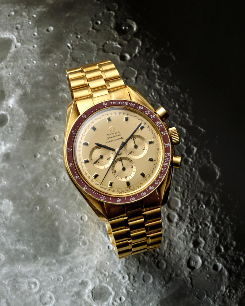 OMEGA. A VERY FINE AND RARE LIMITED EDITION 18K GOLD AUTOMATIC CHRONOGRAPH BRACELET WATCH COMMEMORATING THE APOLLO 11 SPACE MISSION AND THE MOON LANDING IN 1969