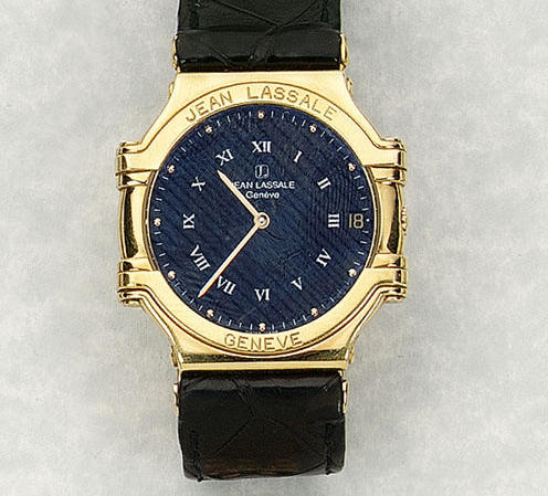 Jean Lasalle. An 18ct gold quartz wristwatch together with box and papers