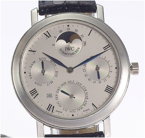 International Watch Co. A fine platinum astronomic calendar wristwatch together with fitted box and papers