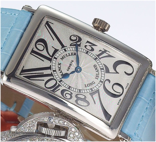 Franck Muller. A fine platinum rectangular automatic wristwatch