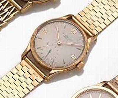 Patek Philippe. A fine 18k rose gold wristwatch on 18k rose gold Patek Philippe bracelet