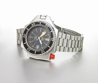 Omega. An unusual massive stainless steel self-winding diver bracelet watch with calendar