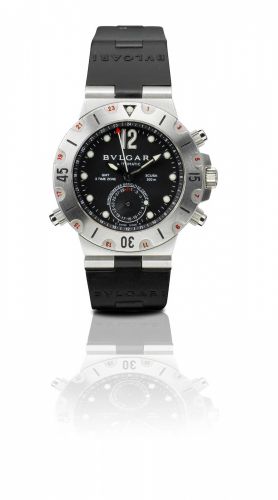 Bvlgari. A fine stainless steel automatic 3 time zone GMT wristwatch with calendar