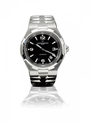 Vacheron Constantin. A fine stainless steel automatic wristwatch with calendar