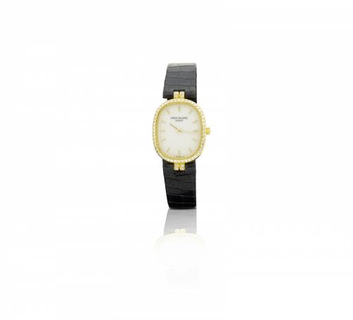 Patek Philippe. A fine 18ct gold and diamond ladies wristwatch