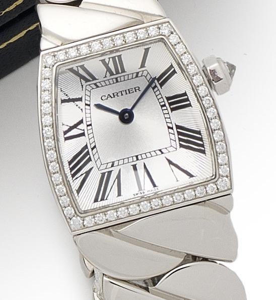 Cartier. An 18ct white gold diamond set bracelet watch La Dona, Ref:2905, Case No.88581LX, Circa 2010
