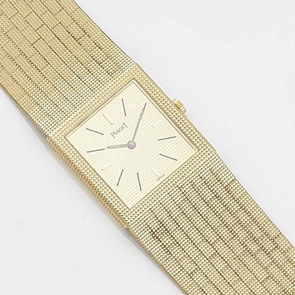 Piaget. An 18ct gold manual wind bracelet watch