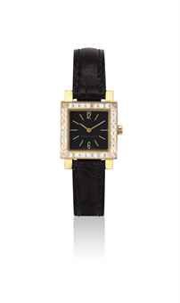 BULGARI. A LADY'S 18K GOLD AND DIAMOND-SET SQUARE WRISTWATCH